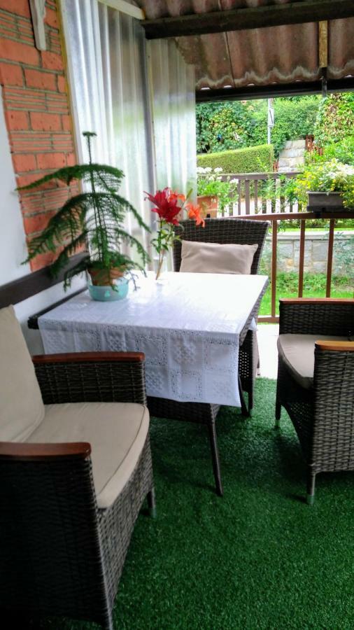 Byt - Apartman Appartement Větřní Buitenkant foto